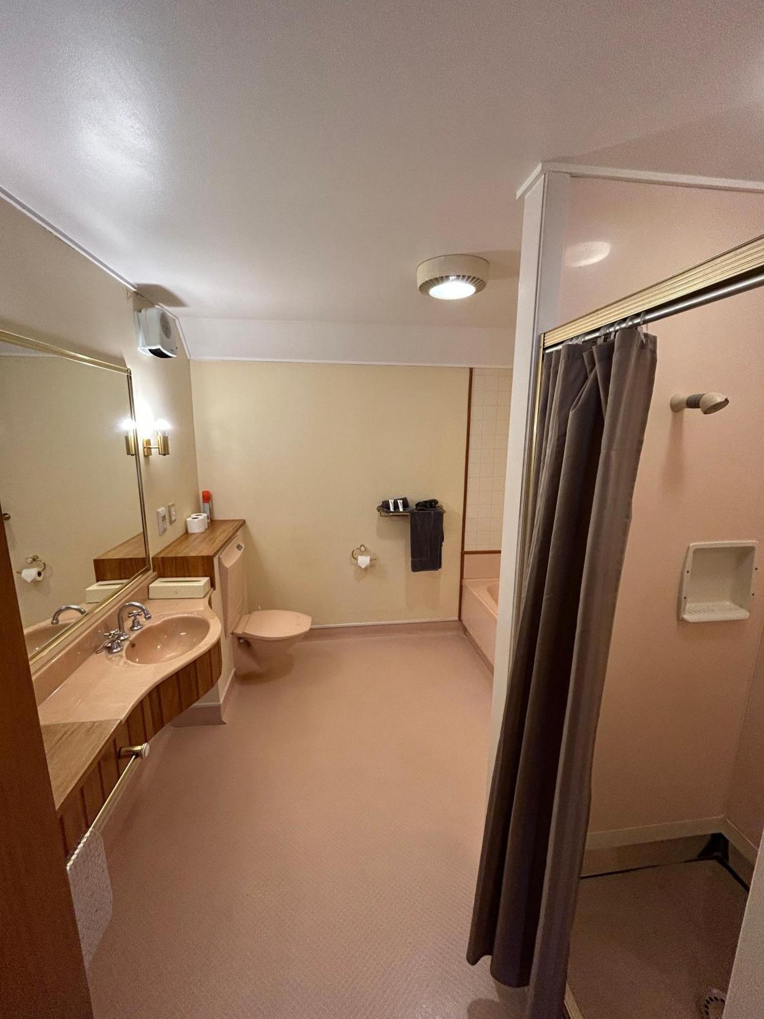 Masterton Motor Lodge Room photo
